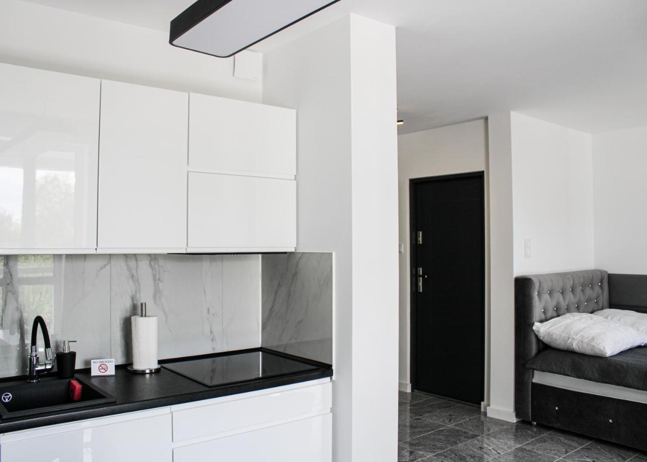 Apartament Black-Niska Z Garazem Podziemnym 키엘체 외부 사진